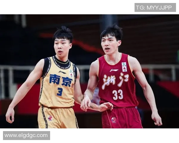 杭州滑板队在极限运动联赛中以100分稳居积分榜首位